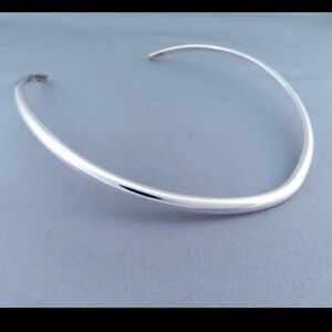 STERLING SILVER COLLAR NECKLACE BY ARTIE YELLOWHORSE (5MM)- signed